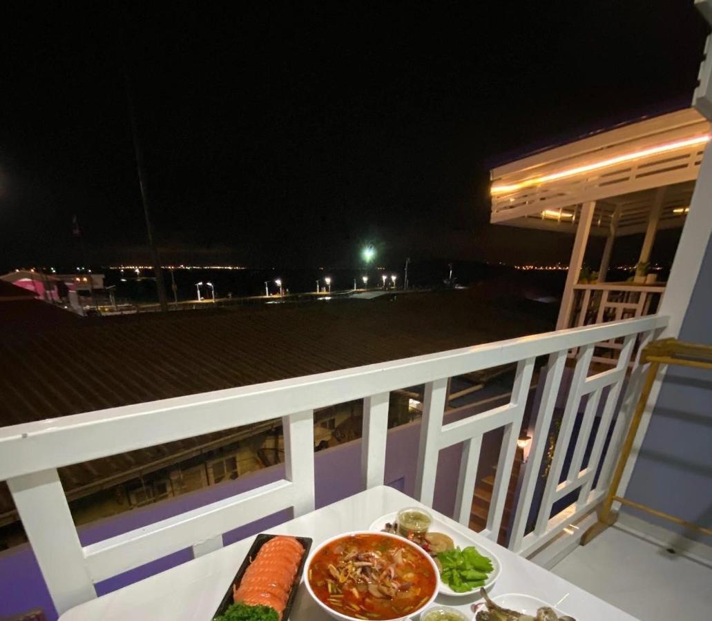 Baan Tipsukon Bed & Breakfast เกาะล้าน ภายนอก รูปภาพ