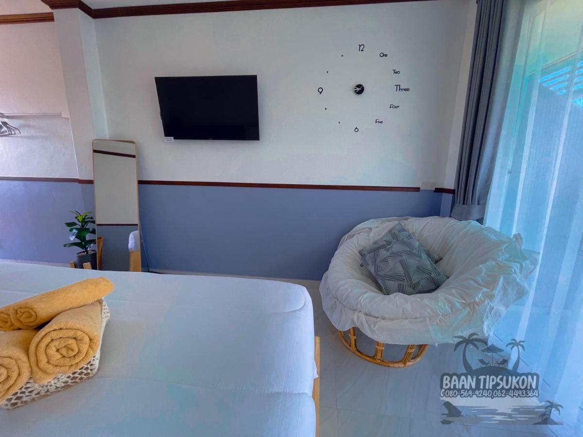 Baan Tipsukon Bed & Breakfast เกาะล้าน ภายนอก รูปภาพ