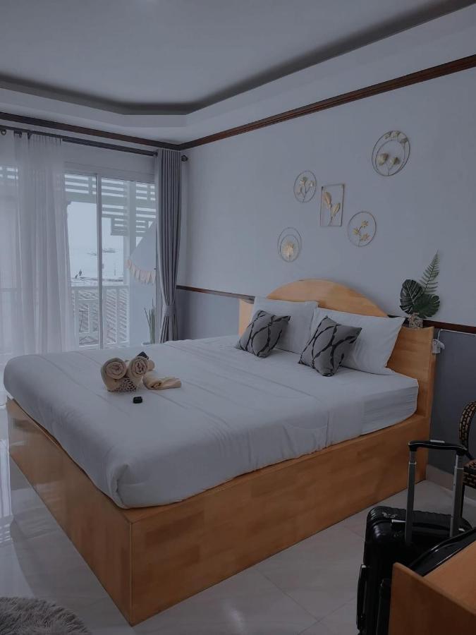 Baan Tipsukon Bed & Breakfast เกาะล้าน ภายนอก รูปภาพ